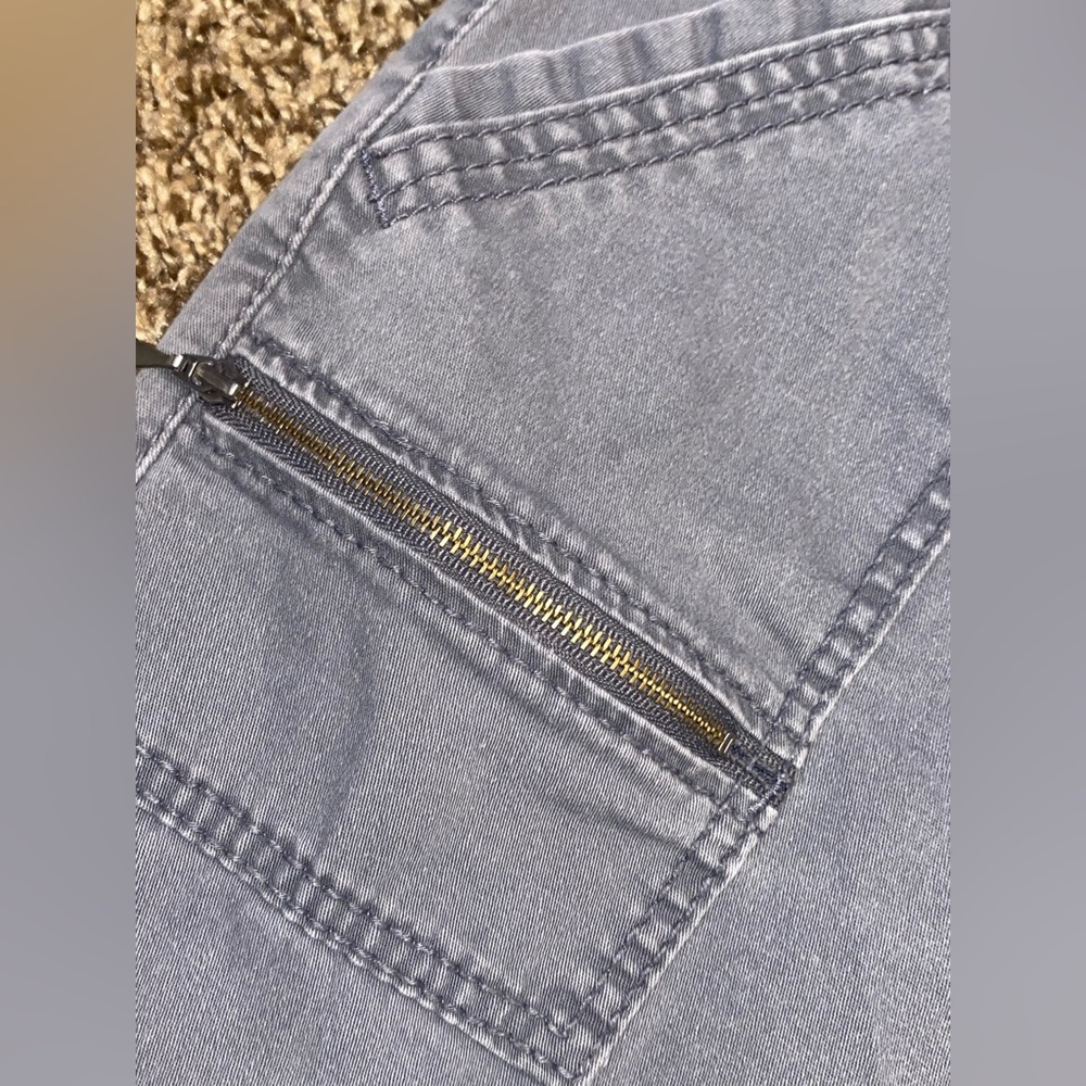 Gray Capris - Picture 2 of 3